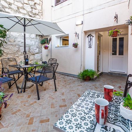 Guesthause Arbor Appartement Split Buitenkant foto