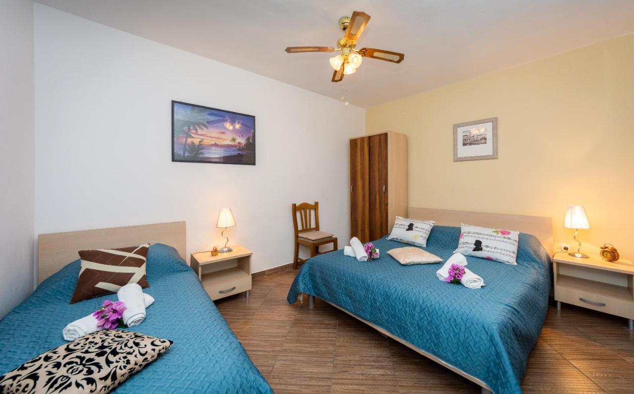 Guesthause Arbor Appartement Split Buitenkant foto