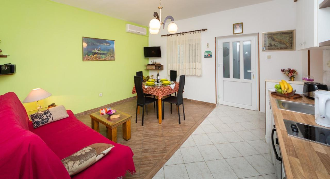 Guesthause Arbor Appartement Split Buitenkant foto