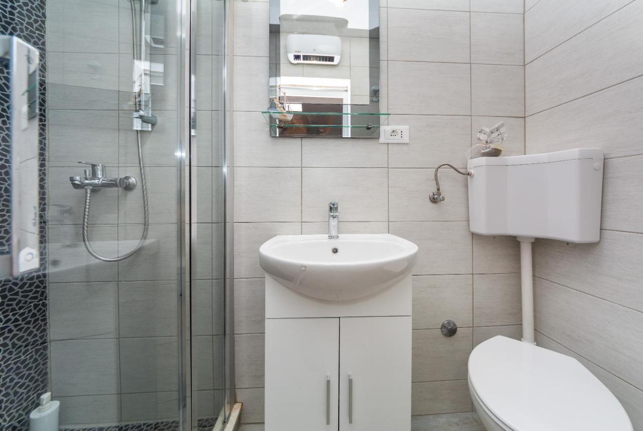 Guesthause Arbor Appartement Split Buitenkant foto
