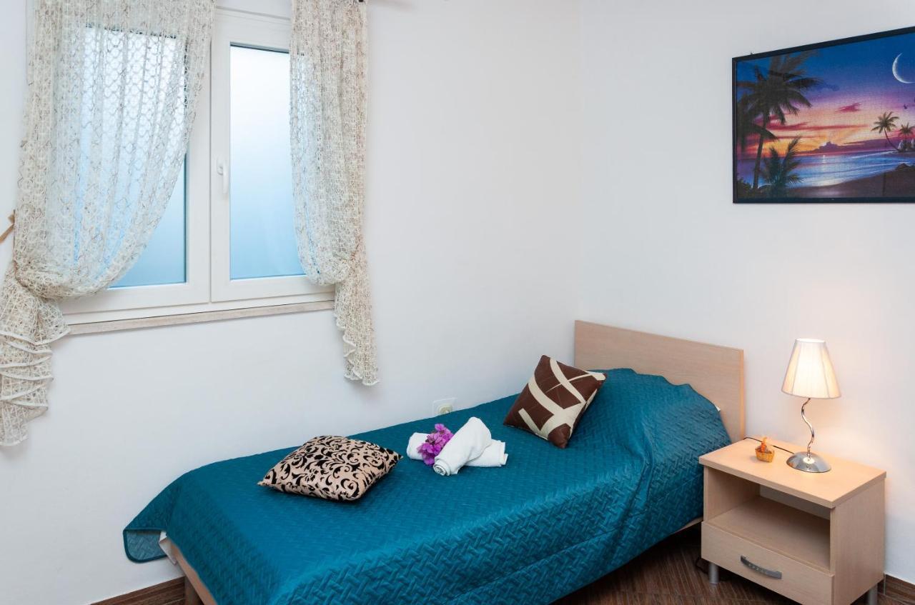Guesthause Arbor Appartement Split Buitenkant foto